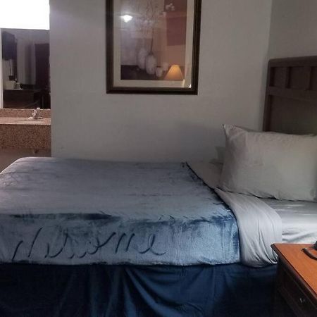 Osu Queen Hotel Room 118 Booking สติลวอเตอร์ ภายนอก รูปภาพ