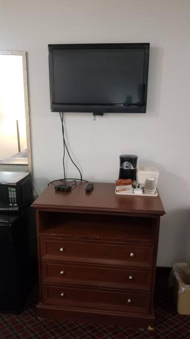 Osu Queen Hotel Room 118 Booking สติลวอเตอร์ ภายนอก รูปภาพ